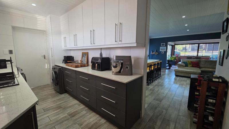 3 Bedroom Property for Sale in Reebok Western Cape
